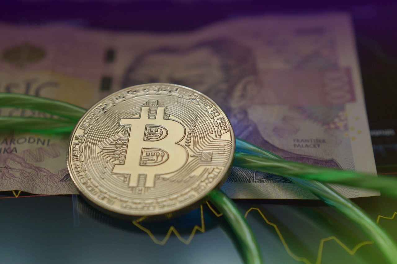 Meme币RFC逆势市值破一亿美元！KOL分享交易该币种的心路历程